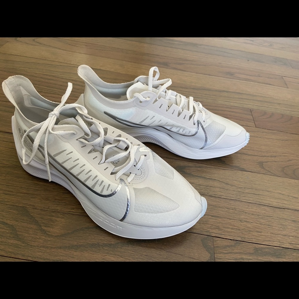 Nike ZOOM Gravity Marathon Running Shoes/Sneakers